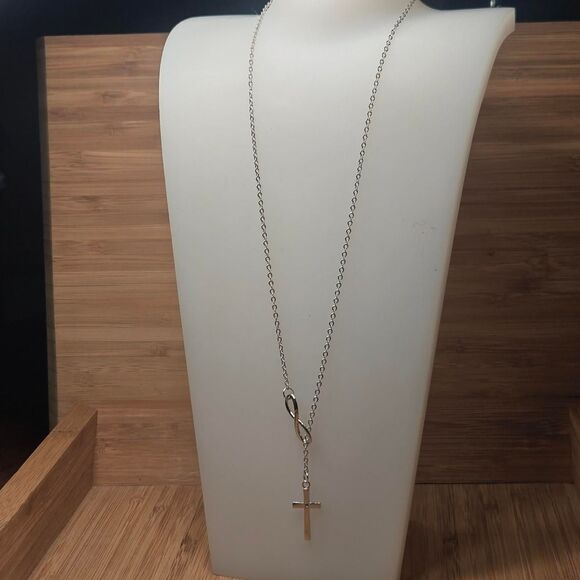 Swarovski elements Women's Gold and Silver Jewelry - Picture 2 of 6